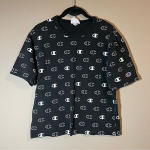 ✨ Champion Men’s Black Printed Shirt Small